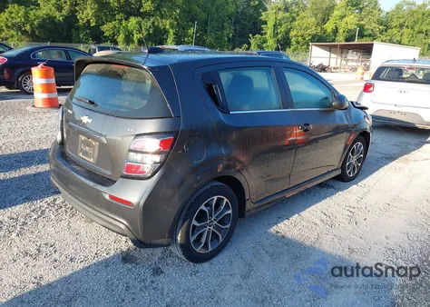 2017 Chevrolet Sonic Lt Auto z USA, uszkodzony, nr VIN 1G1JD6SB9H4124498